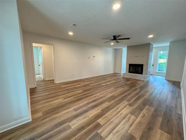 29310 Loddington Street, Spring, TX 77386