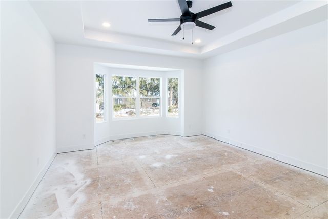 19360 Newburgh Road, Livonia, MI 48152