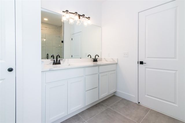 19360 Newburgh Road, Livonia, MI 48152