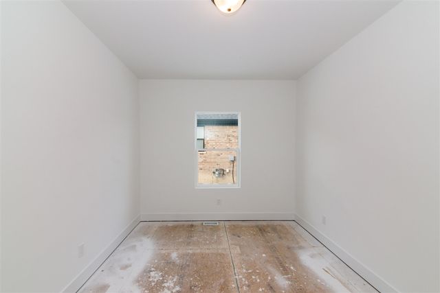 19360 Newburgh Road, Livonia, MI 48152