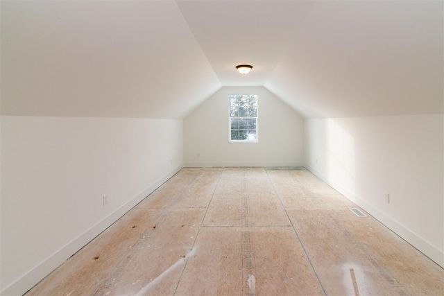 19360 Newburgh Road, Livonia, MI 48152