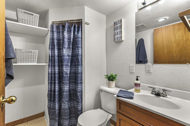 305 Meadow Lane, Poynette, WI 53955