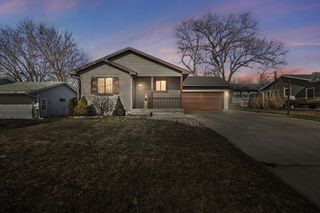 305 Meadow Lane, Poynette, WI 53955