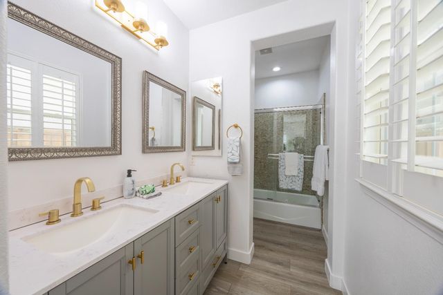 113 S Pacifico St, Mountain House, CA 95391