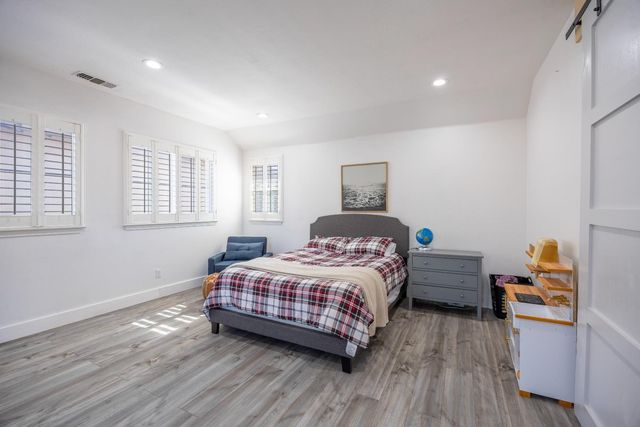 113 S Pacifico St, Mountain House, CA 95391