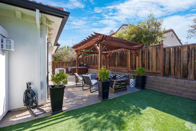 113 S Pacifico St, Mountain House, CA 95391