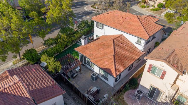 113 S Pacifico St, Mountain House, CA 95391