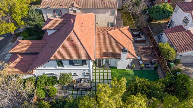 113 S Pacifico St, Mountain House, CA 95391