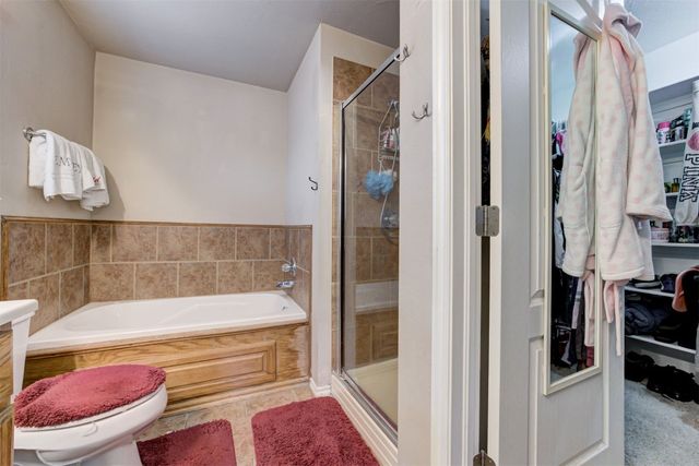 520 E Juniper Lane, Mustang, OK 73064
