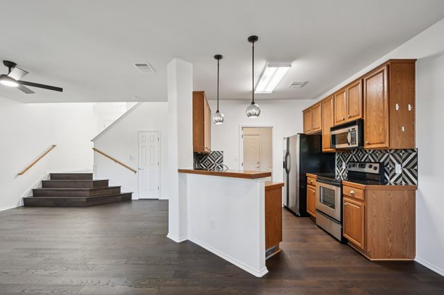 2632 Century Park BLVD 72, Austin, TX 78727