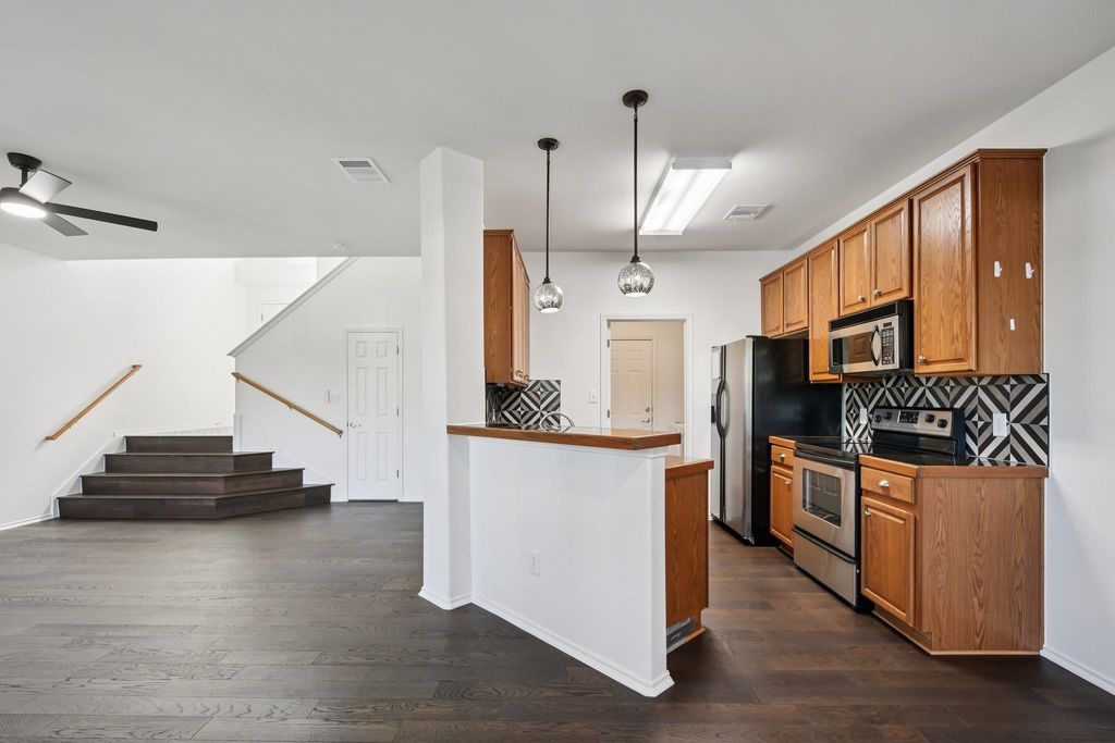 2632 Century Park BLVD 72, Austin, TX 78727