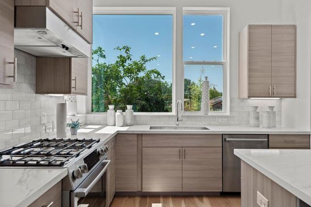 5513 Toscana Ave, Austin, TX 78724