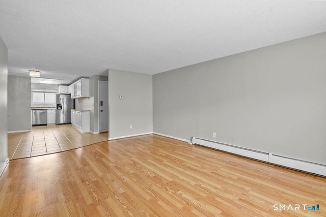 35 Carillon Drive D, Rocky Hill, CT 06067