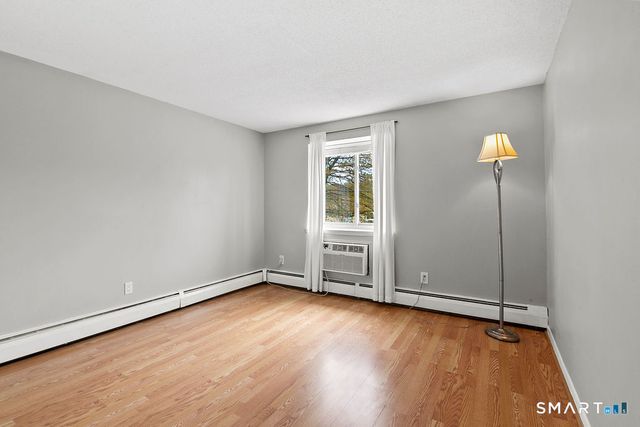 35 Carillon Drive D, Rocky Hill, CT 06067
