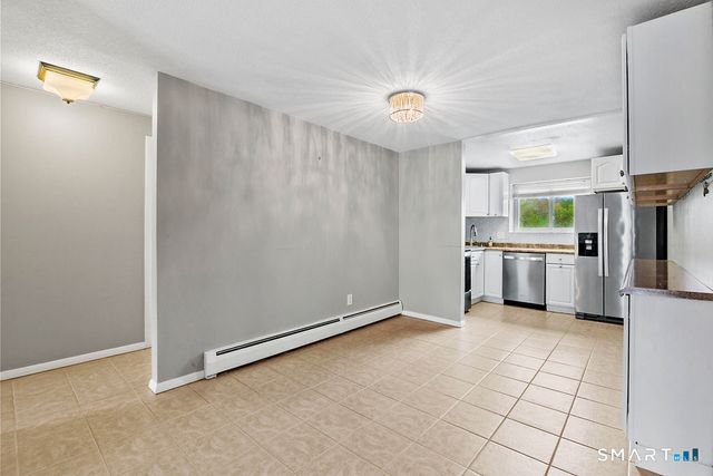 35 Carillon Drive D, Rocky Hill, CT 06067