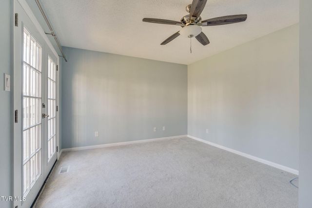 2023 Weaver Pike 3, Bristol, TN 37620