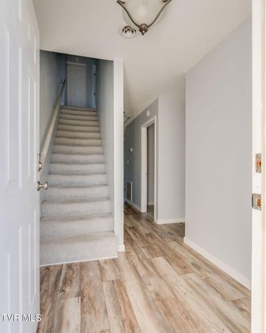 2023 Weaver Pike 3, Bristol, TN 37620