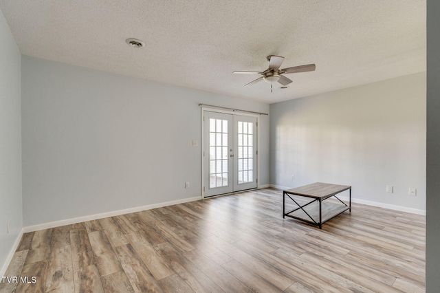 2023 Weaver Pike 3, Bristol, TN 37620