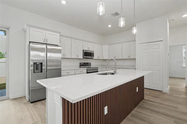 4814 SW 166TH LOOP, Ocala, FL 34476