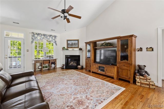 1629 Olmstead Dr, Powhatan, VA 23139