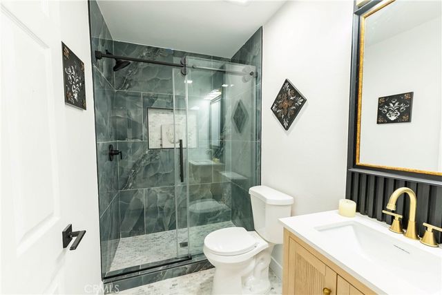 14837 Mission Glen, Sylmar, CA 91342