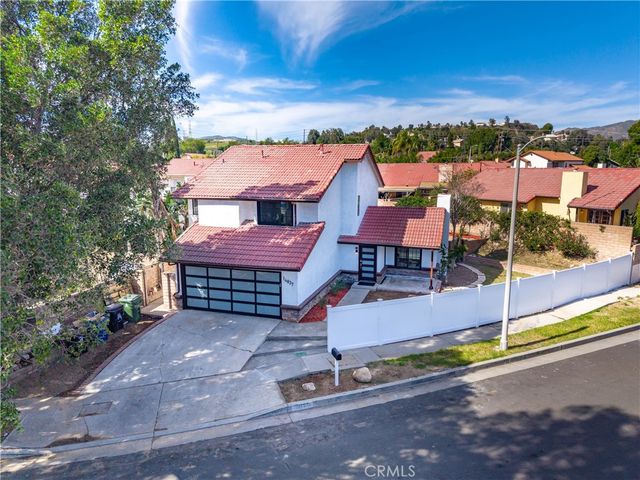 14837 Mission Glen, Sylmar, CA 91342