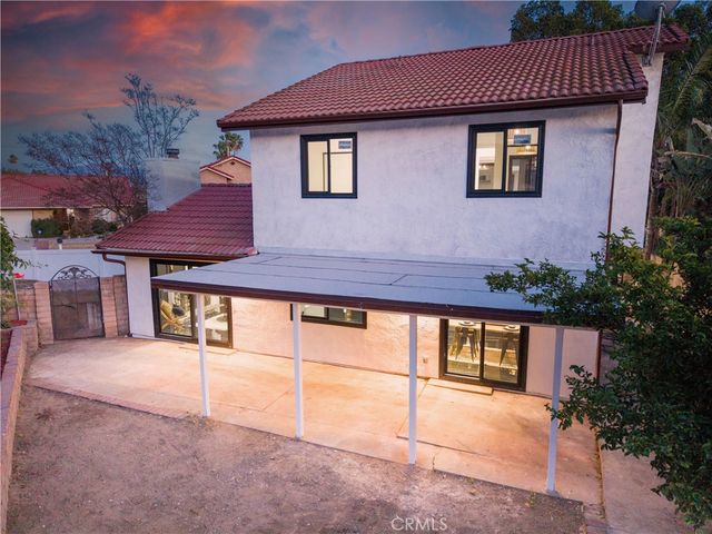 14837 Mission Glen, Sylmar, CA 91342