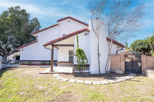 14837 Mission Glen, Sylmar, CA 91342