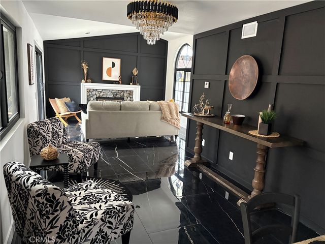 14837 Mission Glen, Sylmar, CA 91342