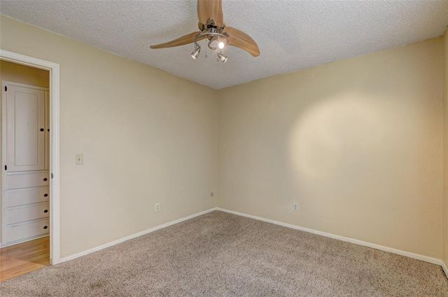 841 N Robinson Avenue, Oklahoma City, OK 73170