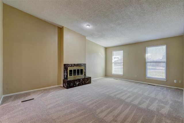 841 N Robinson Avenue, Oklahoma City, OK 73170
