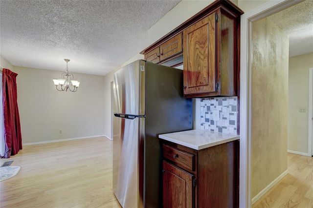 841 N Robinson Avenue, Oklahoma City, OK 73170