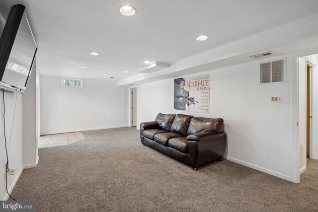 13525 WINDING TRAIL CT, Silver Spring, MD 20906