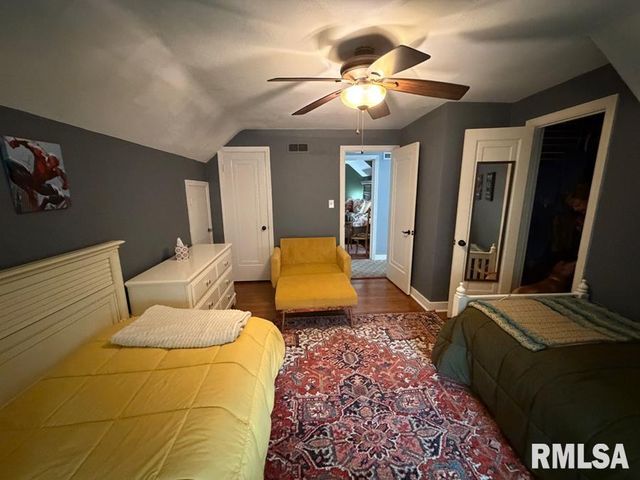2511 SHERMAN Avenue, Peoria, IL 61604