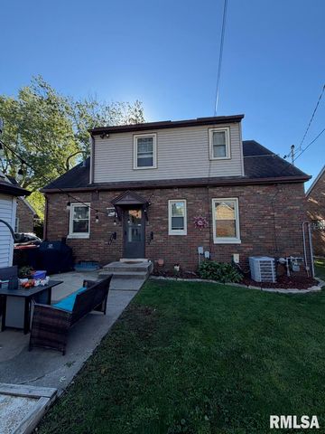 2511 SHERMAN Avenue, Peoria, IL 61604