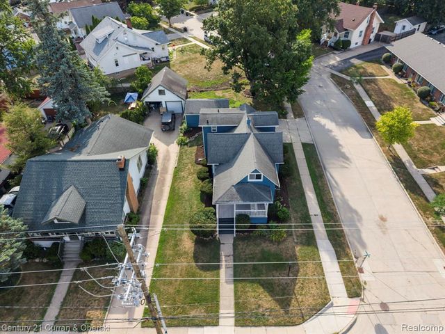 261 N Mill Street, Plymouth, MI 48170