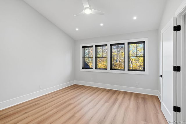 34 Clinton Avenue 10, Dobbs Ferry, NY 10522