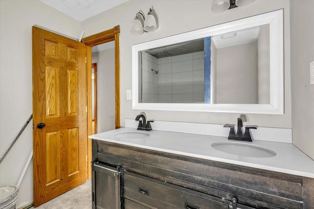 346897 E Highway 62, Meeker, OK 74855