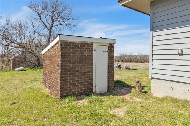 346897 E Highway 62, Meeker, OK 74855