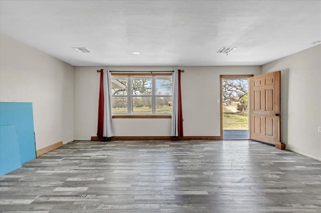 346897 E Highway 62, Meeker, OK 74855