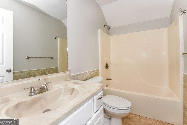 3032 Lake Park Trail, Acworth, GA 30101