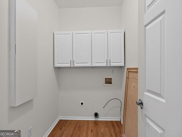 6425 Stream Side Court, Cumming, GA 30041