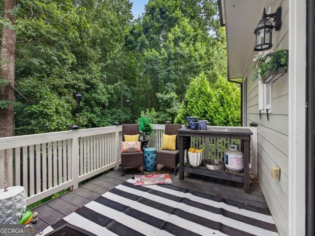 6425 Stream Side Court, Cumming, GA 30041