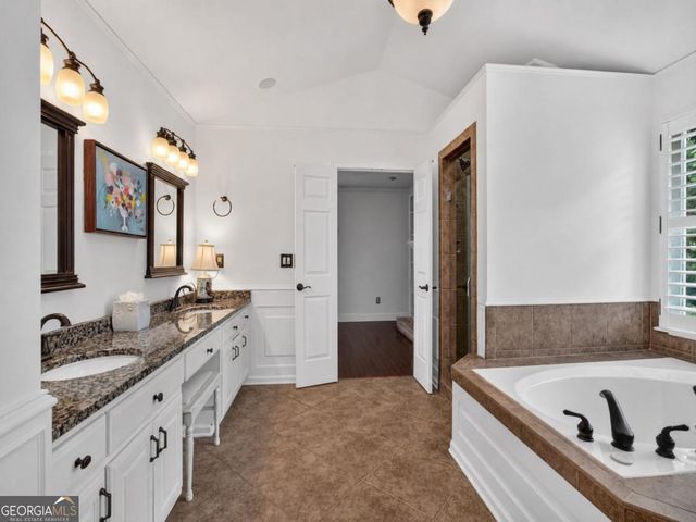 6425 Stream Side Court, Cumming, GA 30041