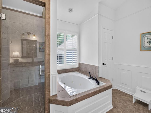 6425 Stream Side Court, Cumming, GA 30041
