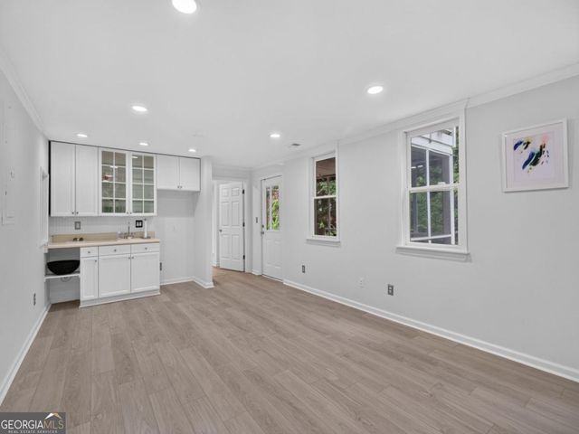 6425 Stream Side Court, Cumming, GA 30041