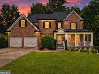 6425 Stream Side Court, Cumming, GA 30041