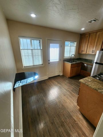 1916 N Mesa Street, A, El Paso, TX 79902