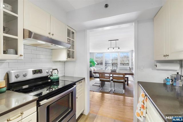 300 Main Street 413, Little Falls, NJ 07424