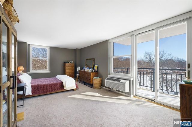 300 Main Street 413, Little Falls, NJ 07424